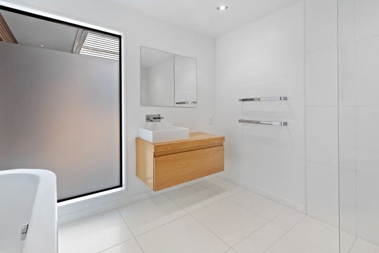 Photo of property in 13 Erskine Street, Lake Hayes, Queenstown, 9304