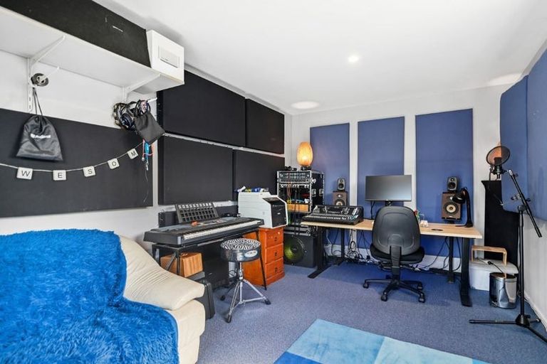 Photo of property in 24 Coniston Avenue, Ilam, Christchurch, 8041