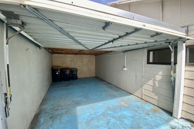 Photo of property in 2/11 Burns Street, Sydenham, Christchurch, 8023
