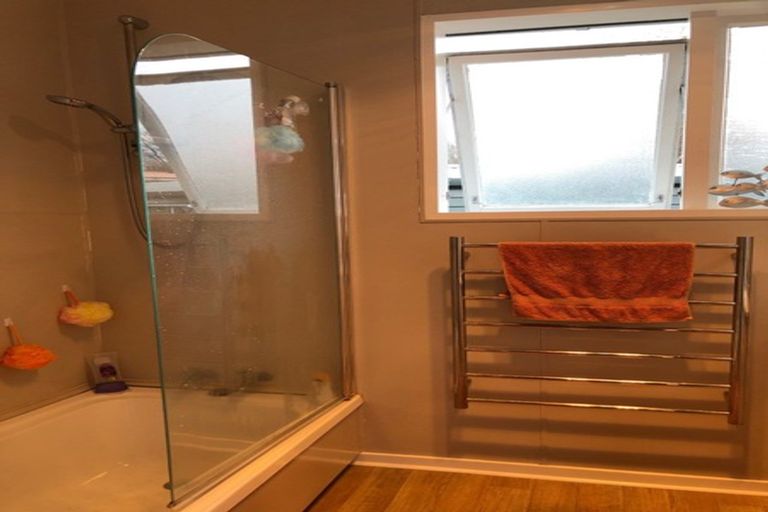 Photo of property in 16 Te Takinga Street, Turangi, 3334