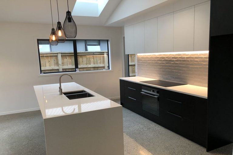 Photo of property in 15 Cheviot Street, Jacks Point, 9371