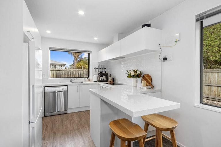 Photo of property in 2/71 Shirley Road, Shirley, Christchurch, 8013