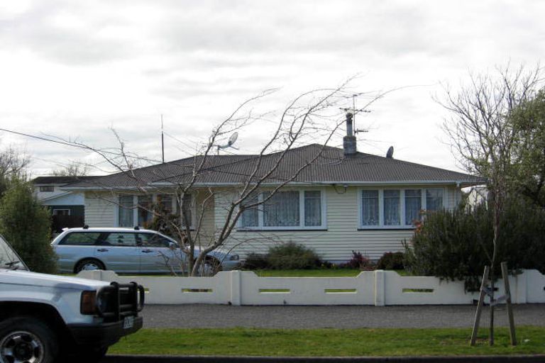 Photo of property in 2 Vivian Street, Solway, Masterton, 5810