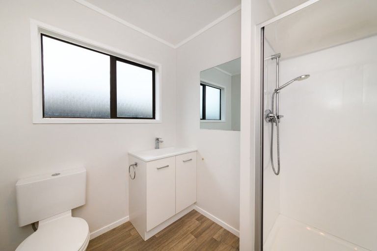 Photo of property in 27 Mcleavey Drive, Kelvin Grove, Palmerston North, 4414