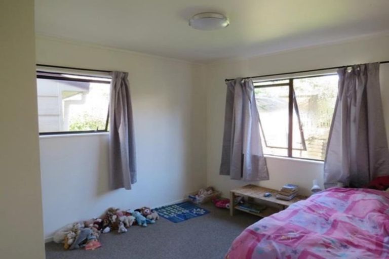 Photo of property in 36 Poplar Grove, Whalers Gate, New Plymouth, 4310