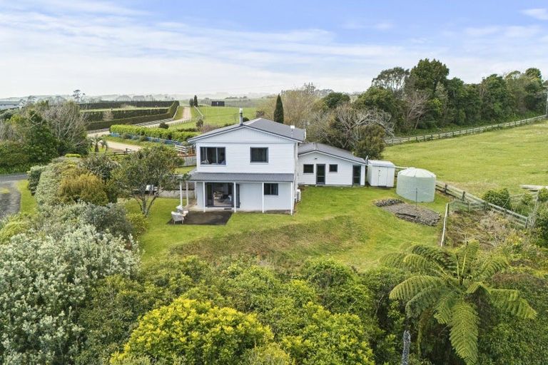 Photo of property in 122 Surrey Hill Road, Kaitake, New Plymouth, 4374