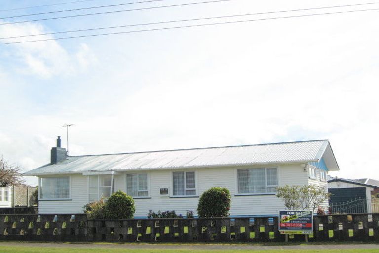 Photo of property in 8 Celia Street, Stratford, 4332