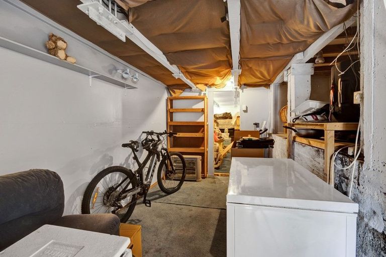 Photo of property in 30 Antonio Street, Stratford, 4332