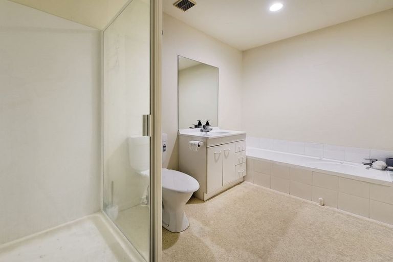 Photo of property in 4/23 Charlenne Close, Ranui, Auckland, 0612