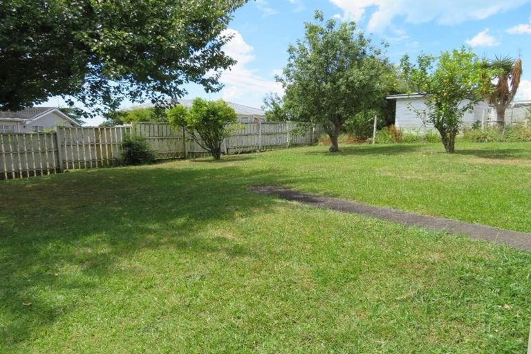 Photo of property in 292 Pakuranga Road, Pakuranga Heights, Auckland, 2010