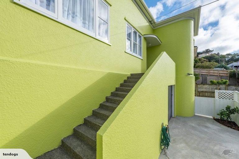 Photo of property in 7 David Crescent, Karori, Wellington, 6012