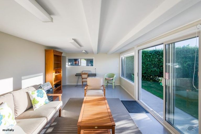Photo of property in 41 Te Awakura Terrace, Mount Pleasant, Christchurch, 8081