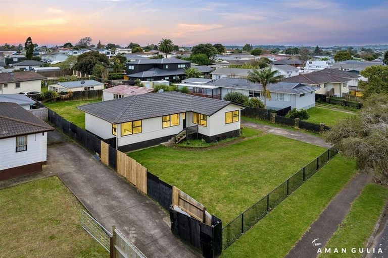 Photo of property in 41 Innismara Avenue, Wattle Downs, Auckland, 2103