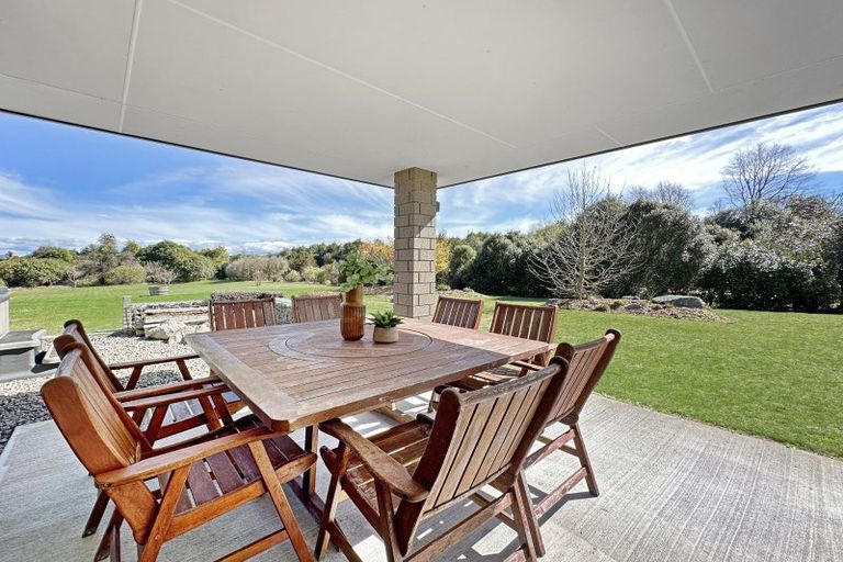 Photo of property in 12 Lacebark Drive, Kinloch, Taupo, 3377