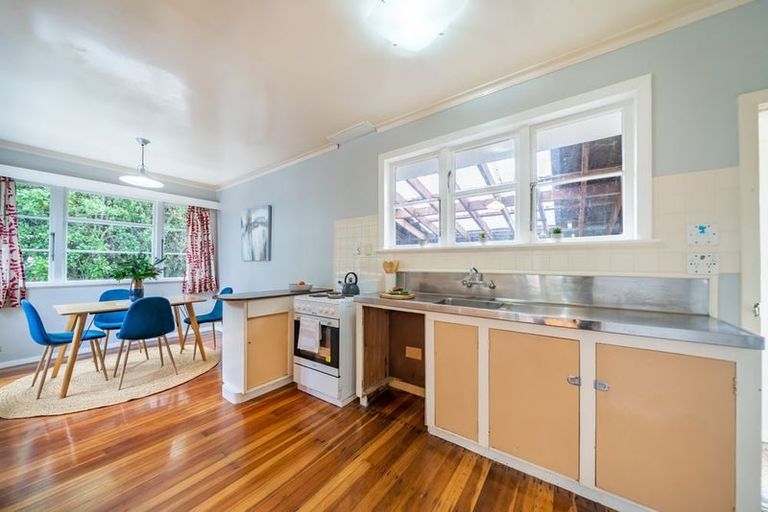 Photo of property in 1000 Taita Drive, Taita, Lower Hutt, 5011