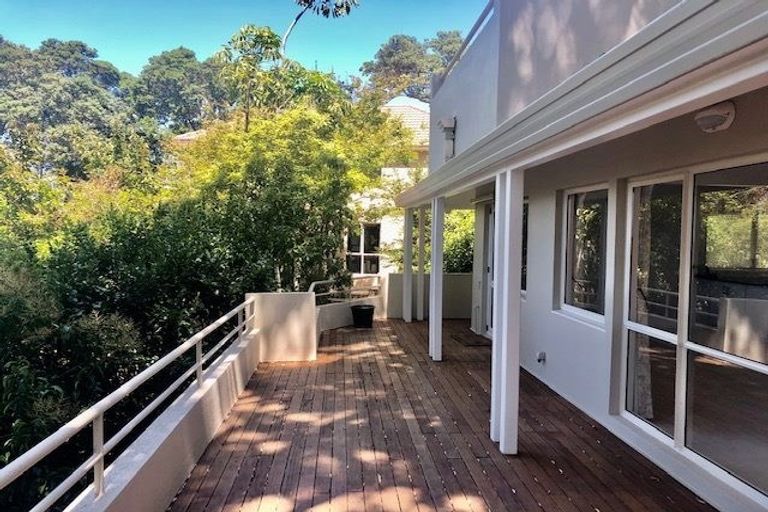 Photo of property in 2/13 Prospect Terrace, Milford, Auckland, 0620