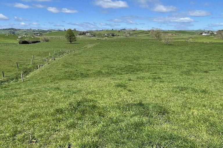 Photo of property in 16 Mcrae Road, Otewa, Otorohanga, 3972