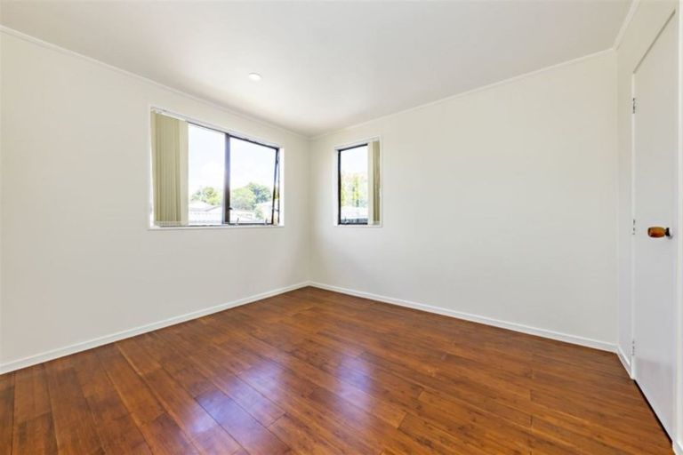 Photo of property in 1/149 Te Irirangi Drive, Flat Bush, Auckland, 2019