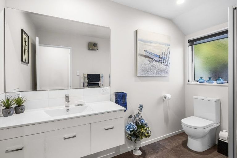 Photo of property in 9a Darroch Street, Belfast, Christchurch, 8051