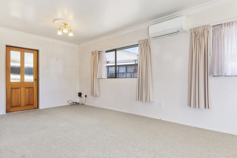 Photo of property in 1/24 Fourth Avenue, Tauranga, 3110
