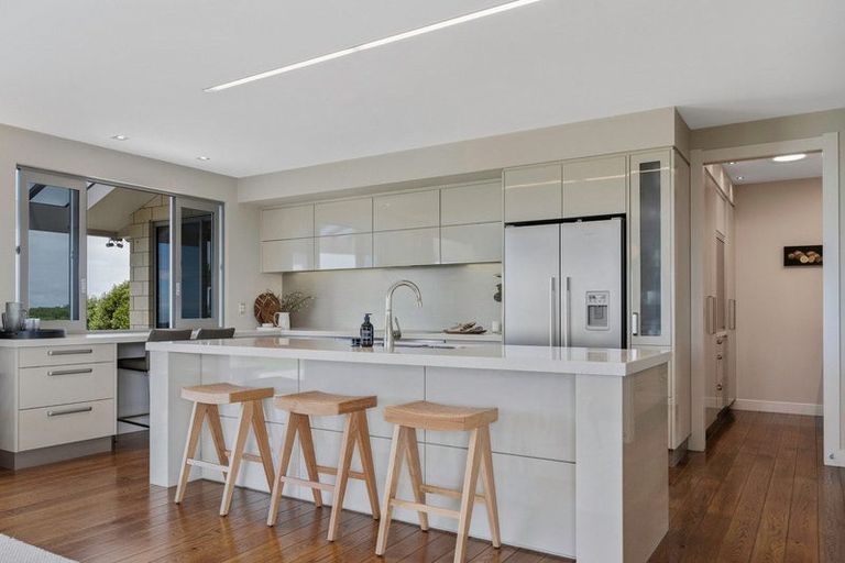 Photo of property in 185 Eskridge Drive, Eskdale, Napier, 4182