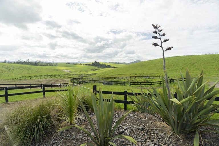 Photo of property in 54b Harambee Road, Taiharuru, Parua Bay, 0192