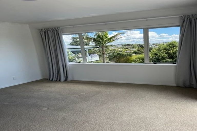 Photo of property in 35 Park Rise, Campbells Bay, Auckland, 0630