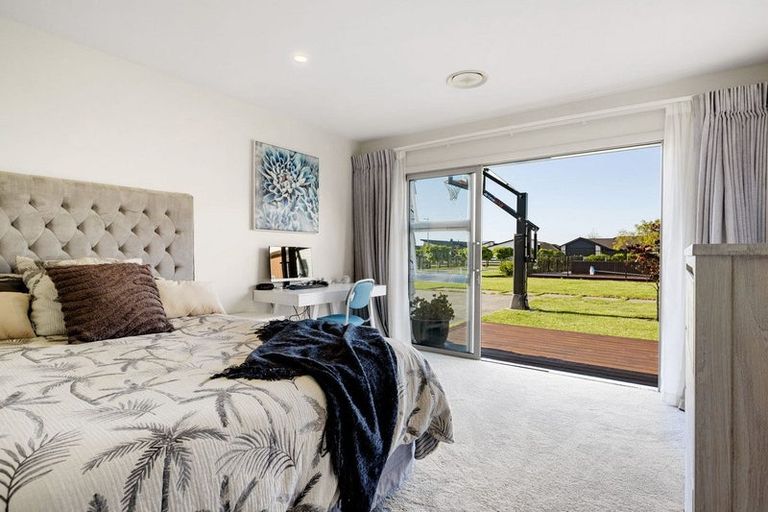 Photo of property in 1 Alan Livingston Drive, Cambridge, 3434