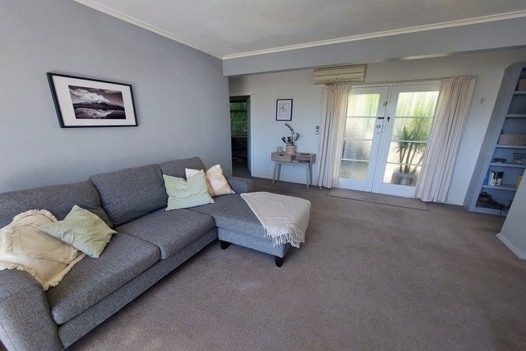 Photo of property in 45 Pembroke Road, Northland, Wellington, 6012