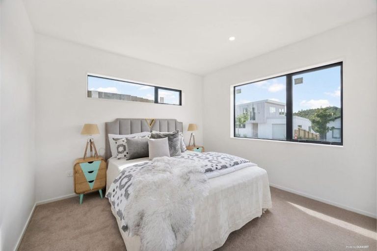 Photo of property in 10 Ringi Lane, Orewa, 0931
