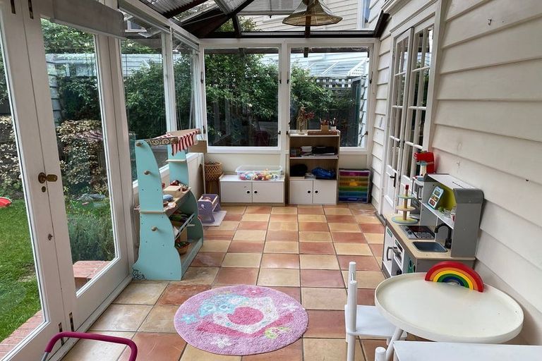 Photo of property in 30 Orchard Street, Wadestown, Wellington, 6012