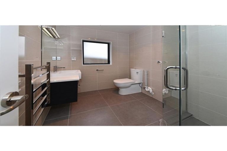 Photo of property in 15 Dawood Place, The Gardens, Auckland, 2105