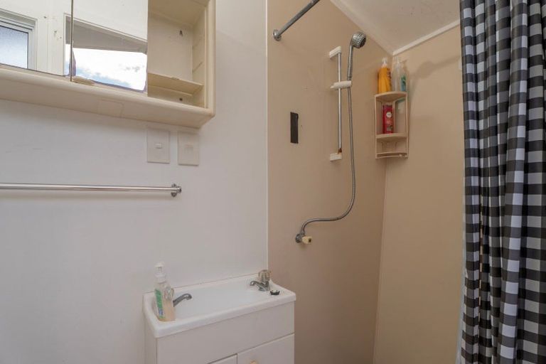 Photo of property in 107 Taupata Way, Matarangi, Whitianga, 3592