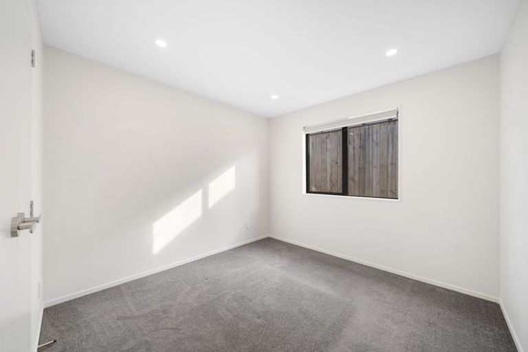 Photo of property in 4b Enchantment Lane, Karaka, Papakura, 2113