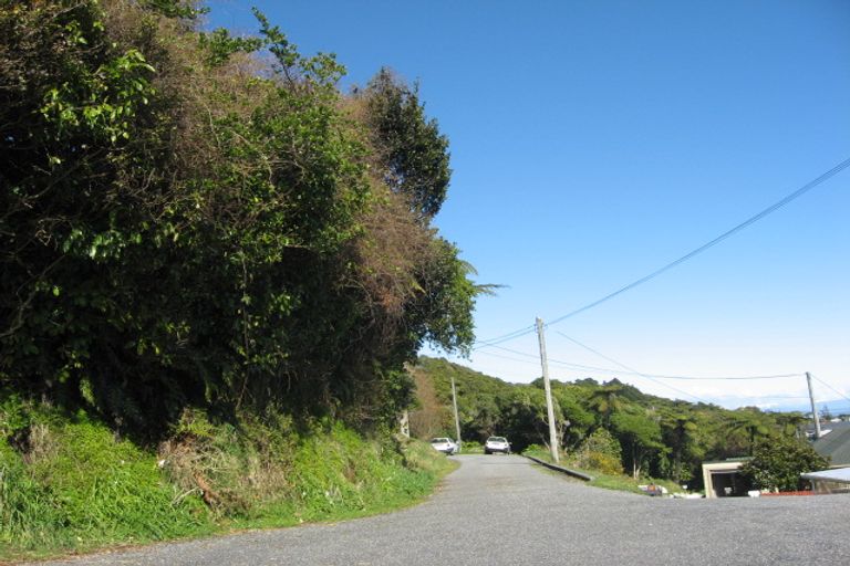 Photo of property in 11 Hinton Road, Karoro, Greymouth, 7805
