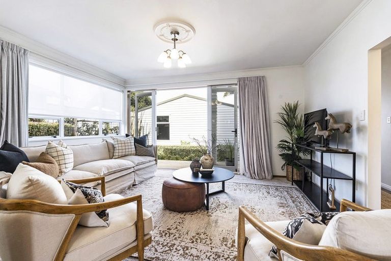 Photo of property in 11 George Street, Lower Vogeltown, New Plymouth, 4310