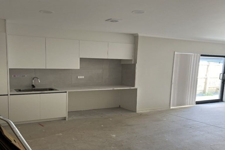 Photo of property in 1 Lime Rise, Flat Bush, Auckland, 2019