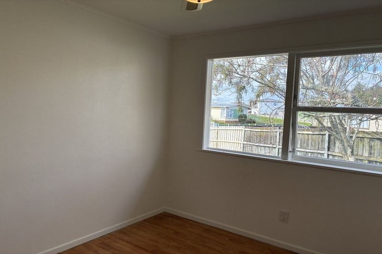 Photo of property in 14 Beeston Crescent, Manurewa, Auckland, 2102
