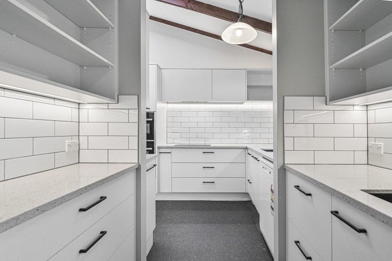 Photo of property in 800 Lumsden Road, Akina, Hastings, 4122