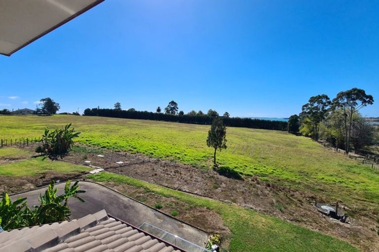 Photo of property in 10 Porterfield Road, Whitford, Howick, 2571