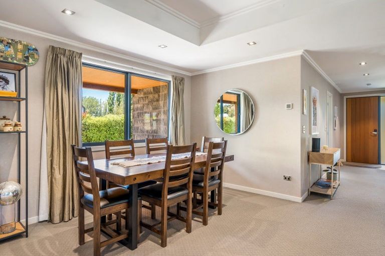 Photo of property in 2 Sherwin Avenue, Albert Town, Wanaka, 9305