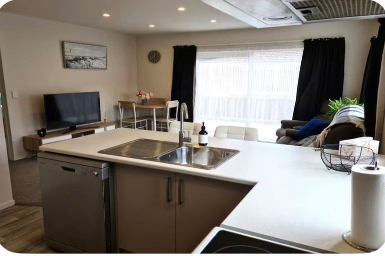 Photo of property in 22 Anthony Crescent, Bader, Hamilton, 3206