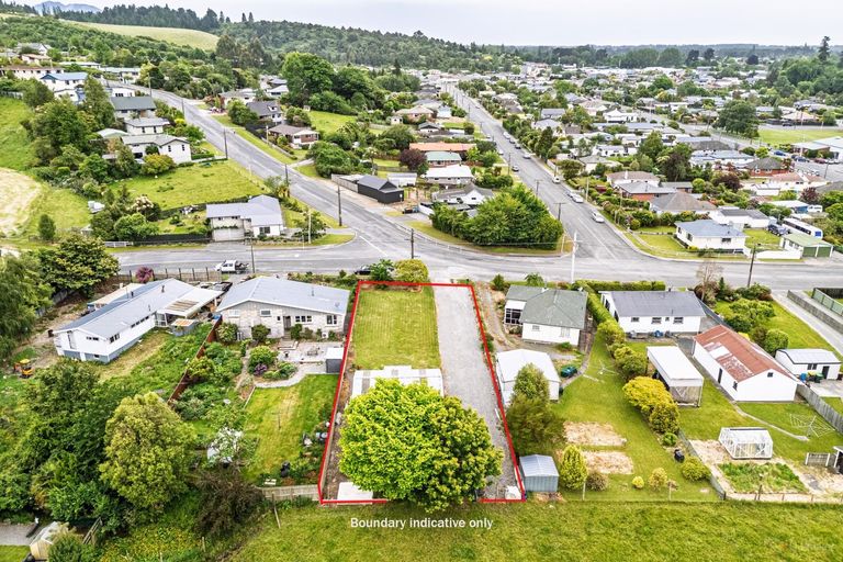 Photo of property in 22 Huffey Street, Geraldine, 7930