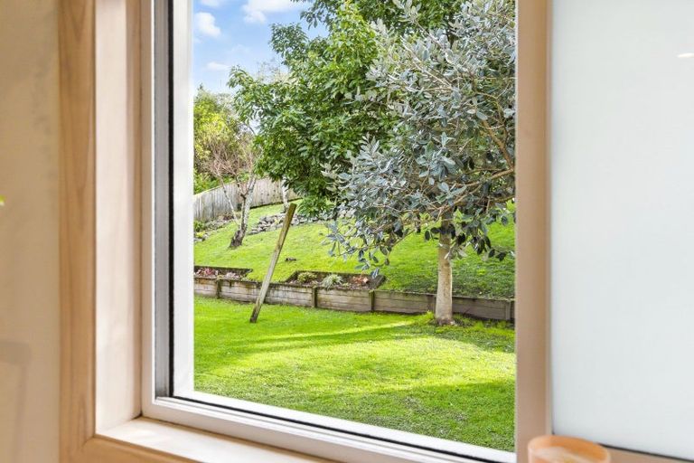 Photo of property in 98 Leinster Avenue, Raumati South, Paraparaumu, 5032