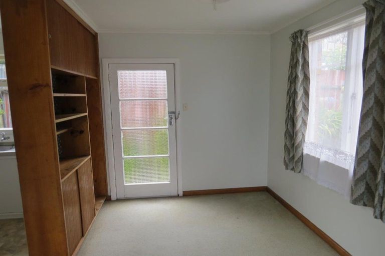 Photo of property in 32 Robe Street, New Plymouth, 4310