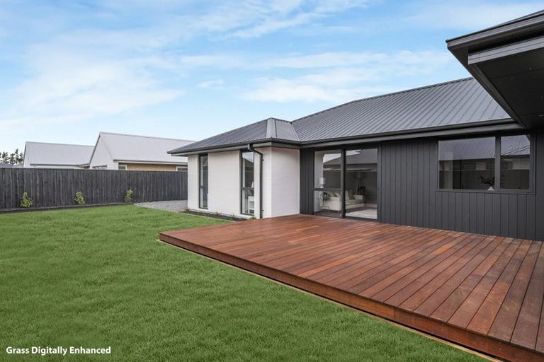 Photo of property in 54 Greig Crescent, Amberley, 7481