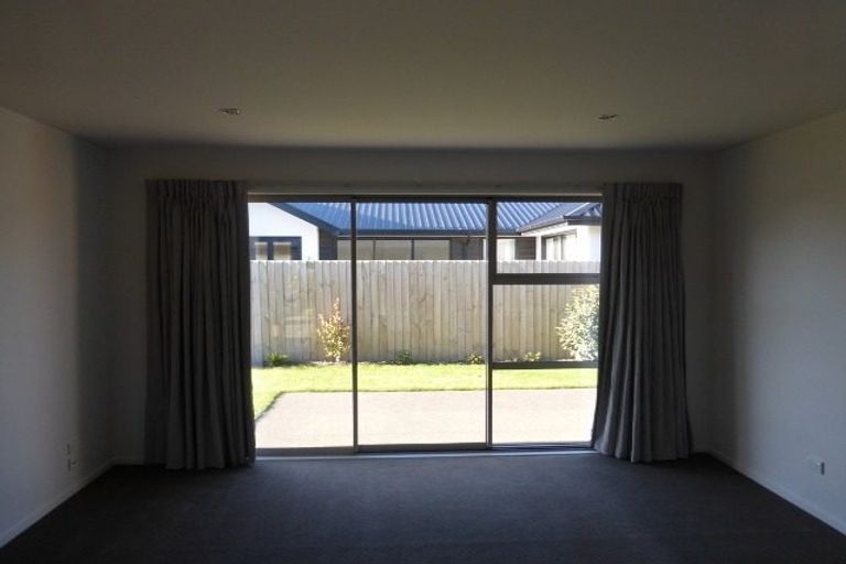 Photo of property in 5 Josephine Crescent, Aidanfield, Christchurch, 8025