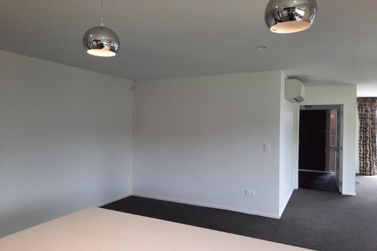 Photo of property in 7 Bamber Crescent, Halswell, Christchurch, 8025