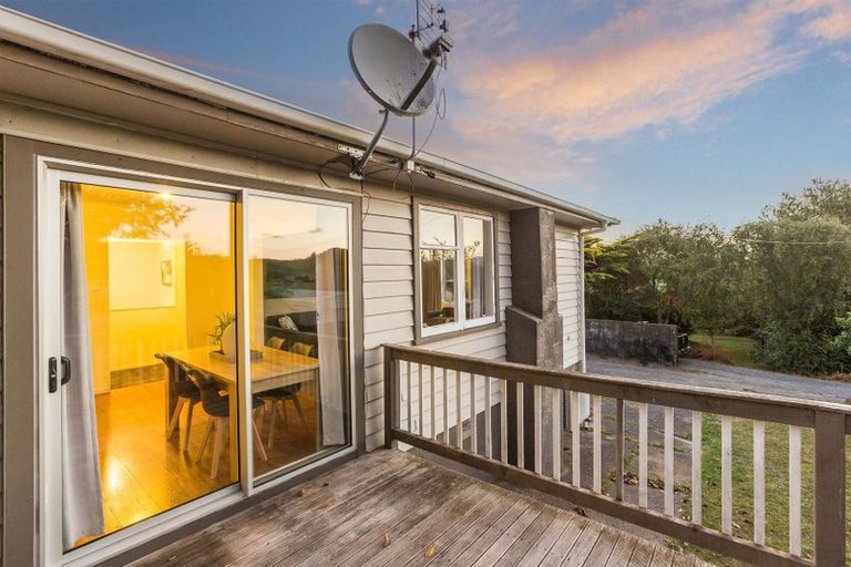 Photo of property in 84 Castor Crescent, Cannons Creek, Porirua, 5024