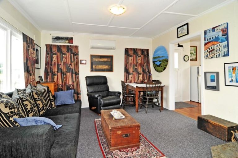 Photo of property in 34 Collins Street, Waikouaiti, 9510